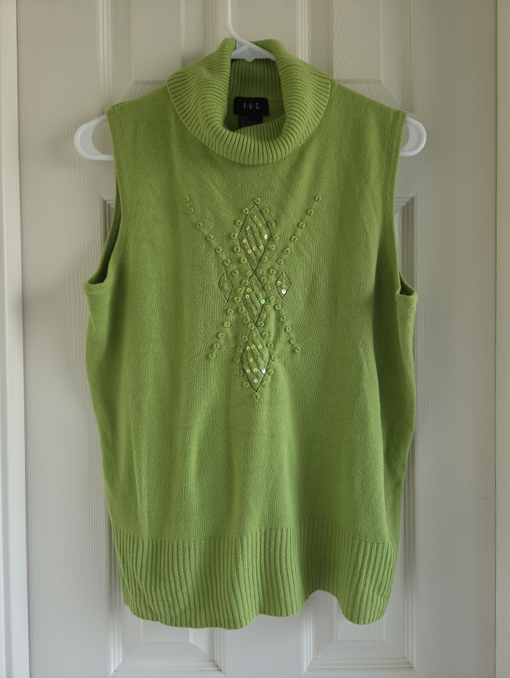 R.Q.T Chartreuse Green Sleeveless Turtleneck Sweater‎ Vest Sequined Diamond L
